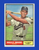 1961 Topps Set-Break #325 Wally Moon EX-EXMINT *GMCARDS*